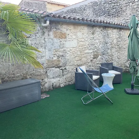 Bassilion 33 别墅 Tizac-de-Curton